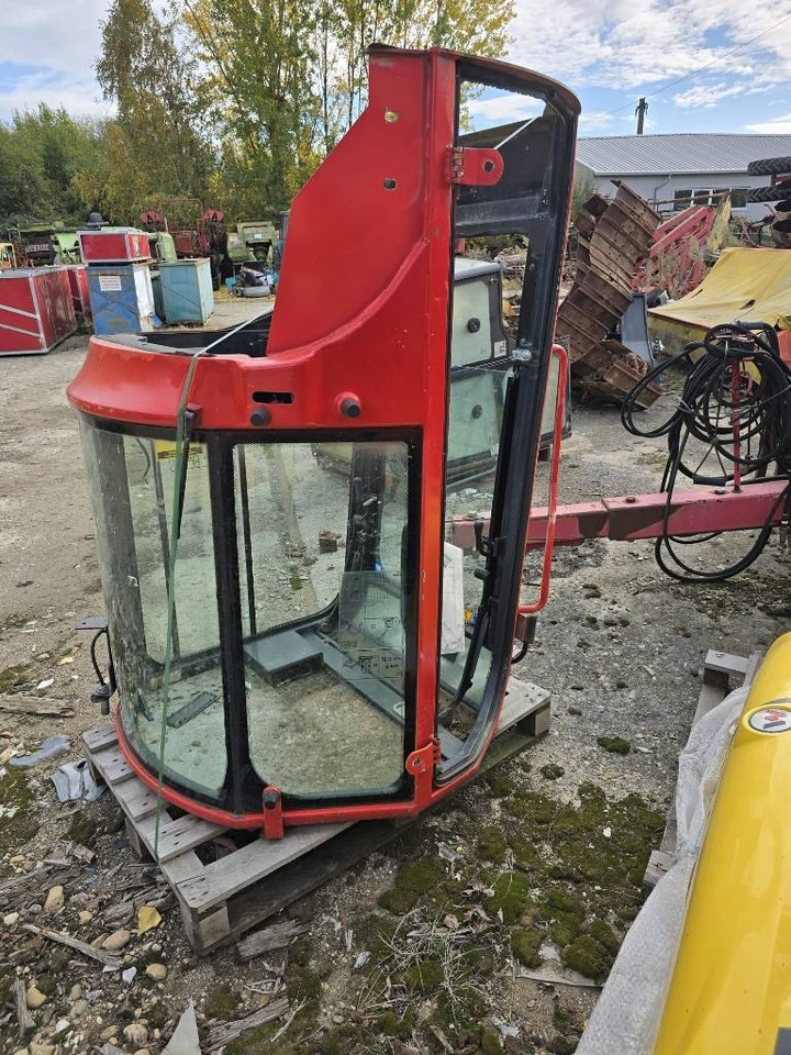 Yanmar Vio 25 Cabine - كابينة - آلات البناء: صورة 3 Yanmar Vio 25 Cabine - كابينة - آلات البناء: صورة 3
