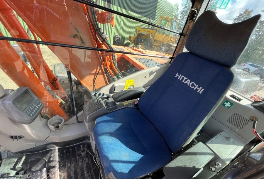 HITACHI Zaxis 130 - حفار زحاف: صورة 5 HITACHI Zaxis 130 - حفار زحاف: صورة 5