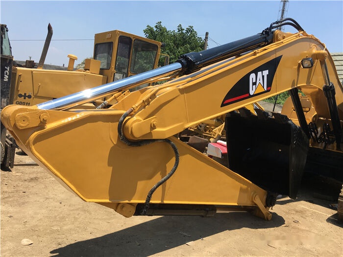 Caterpillar 320CL - حفارة مُصَّغرة: صورة 1 Caterpillar 320CL - حفارة مُصَّغرة: صورة 1