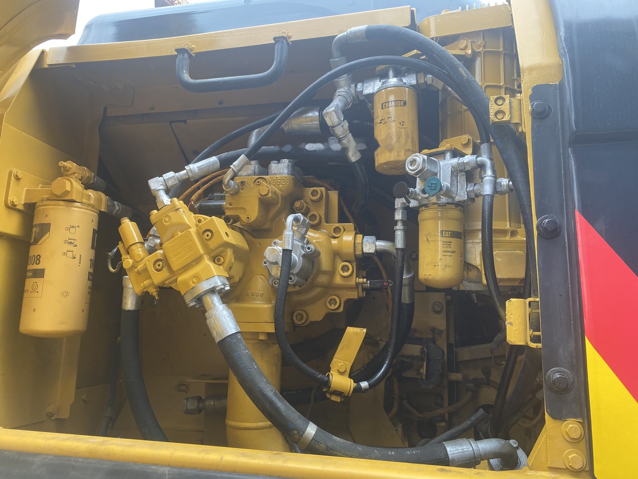 Caterpillar 336D - حفار زحاف: صورة 1 Caterpillar 336D - حفار زحاف: صورة 1