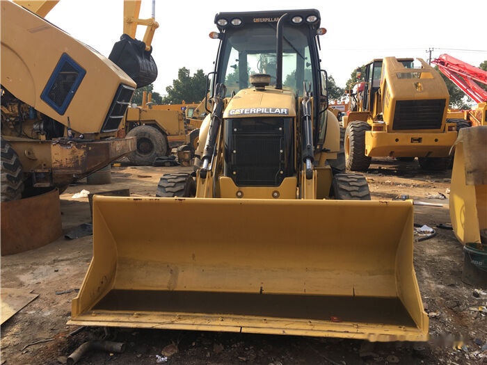 Caterpillar 420F - جرافة حفار: صورة 3 Caterpillar 420F - جرافة حفار: صورة 3