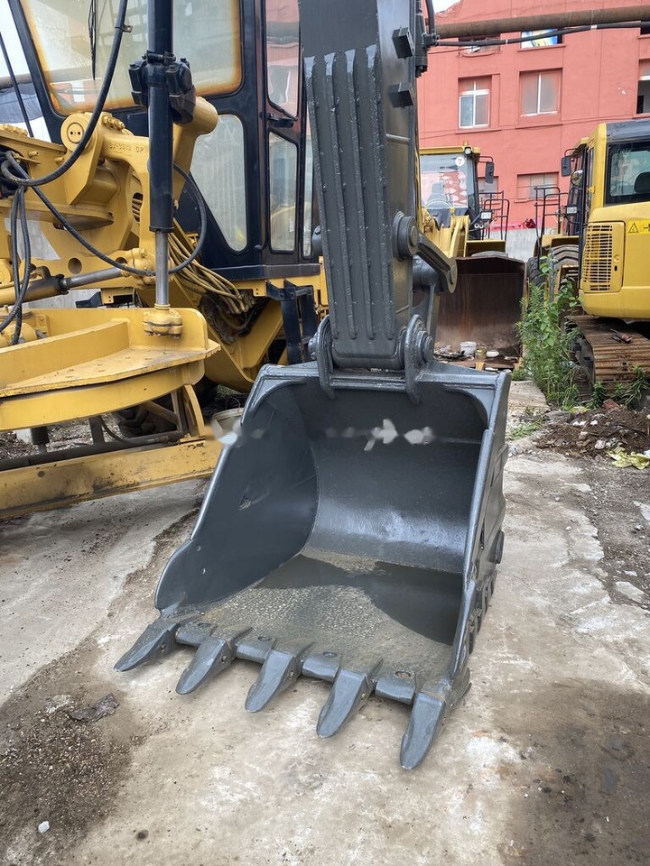 Volvo EC210BLC - حفار زحاف: صورة 4 Volvo EC210BLC - حفار زحاف: صورة 4