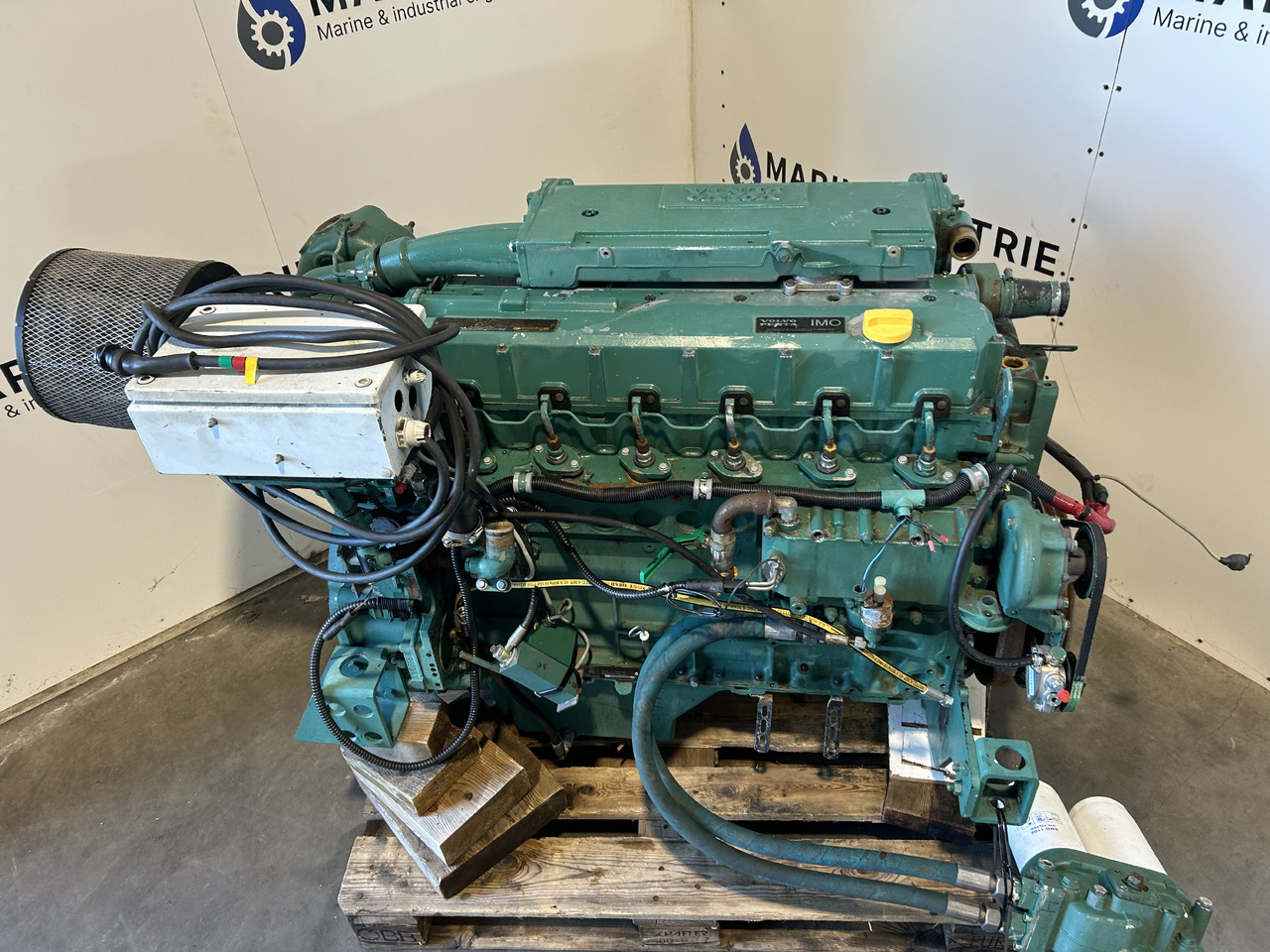 Volvo Penta D7C-B TA - محرك - آليات: صورة 4 Volvo Penta D7C-B TA - محرك - آليات: صورة 4