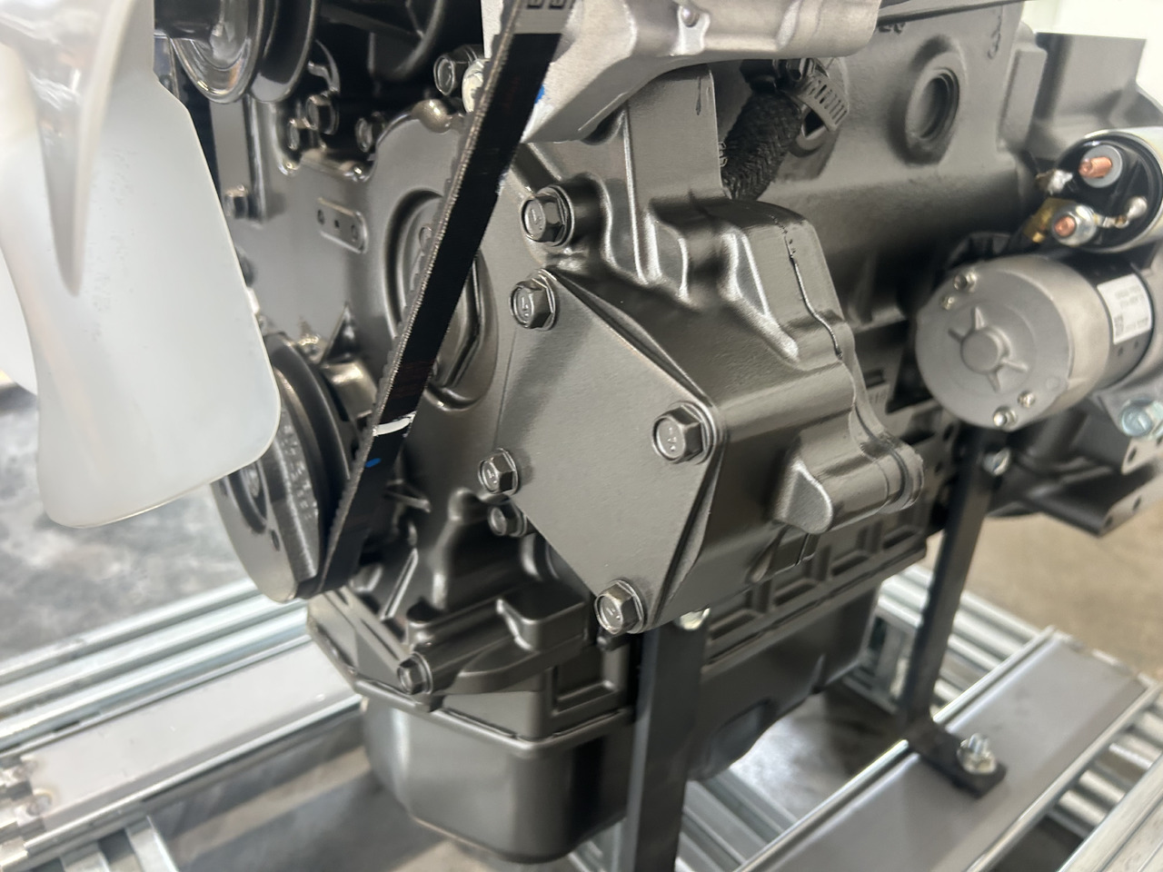 جديدة محرك - حفارة Yanmar 3TNV84T: صورة 12