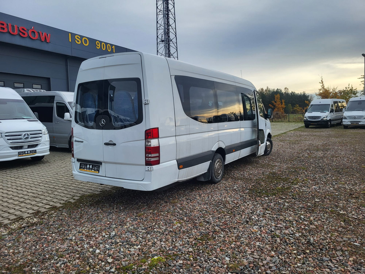 Mercedes-Benz Sprinter 518 CDI - 24 places + standing - حافلة صغيرة, ميكروباص: صورة 4 Mercedes-Benz Sprinter 518 CDI - 24 places + standing - حافلة صغيرة, ميكروباص: صورة 4