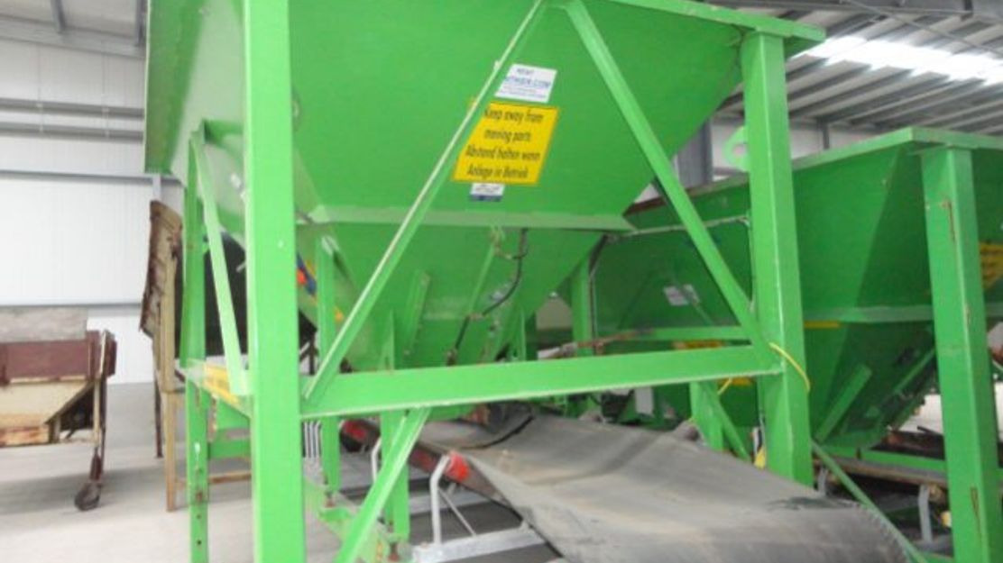 Van Trier TR40-26 Hopper - معدات التخزين: صورة 1 Van Trier TR40-26 Hopper - معدات التخزين: صورة 1