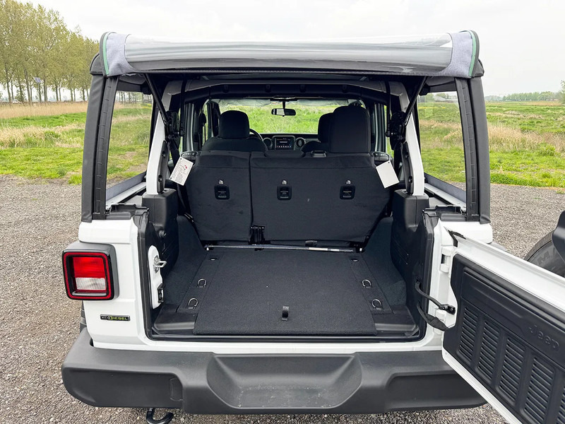 Jeep Wrangler 4x4 3.0 Diesel UNLIMITED SPORT 5 DOORS - EURO 6 - NEW!! LARGE QUANTITY AVAILABLE!! - شاحنة البيك أب: صورة 5 Jeep Wrangler 4x4 3.0 Diesel UNLIMITED SPORT 5 DOORS - EURO 6 - NEW!! LARGE QUANTITY AVAILABLE!! - شاحنة البيك أب: صورة 5