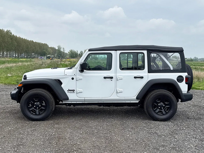 Jeep Wrangler 4x4 3.0 Diesel UNLIMITED SPORT 5 DOORS - EURO 6 - NEW!! LARGE QUANTITY AVAILABLE!! - شاحنة البيك أب: صورة 2 Jeep Wrangler 4x4 3.0 Diesel UNLIMITED SPORT 5 DOORS - EURO 6 - NEW!! LARGE QUANTITY AVAILABLE!! - شاحنة البيك أب: صورة 2