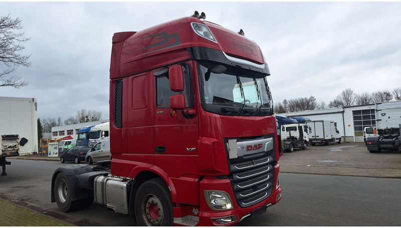 DAF 106-530 Super Spacs G.Haus/Hoch German - وحدة جر: صورة 2 DAF 106-530 Super Spacs G.Haus/Hoch German - وحدة جر: صورة 2