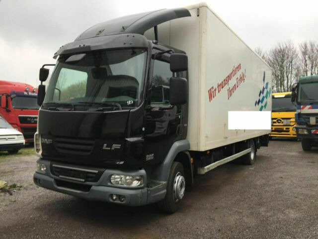 DAF LF 45-250 Koffer E5 EEV LBW Klima AHK - شاحنة مقفلة: صورة 1 DAF LF 45-250 Koffer E5 EEV LBW Klima AHK - شاحنة مقفلة: صورة 1