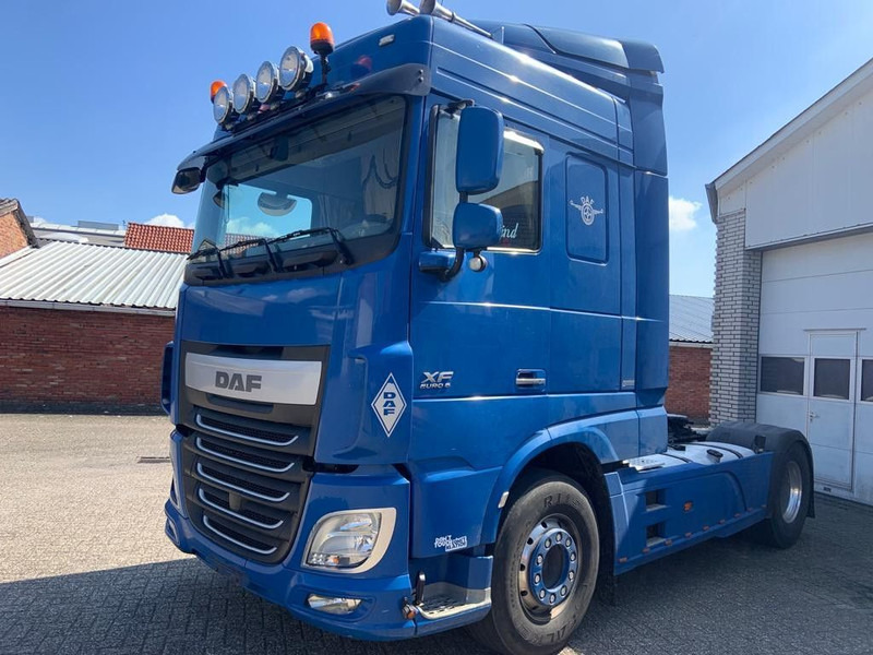 DAF XF 106.440PS SC SZM Top zustand 1-Hand - وحدة جر: صورة 1 DAF XF 106.440PS SC SZM Top zustand 1-Hand - وحدة جر: صورة 1