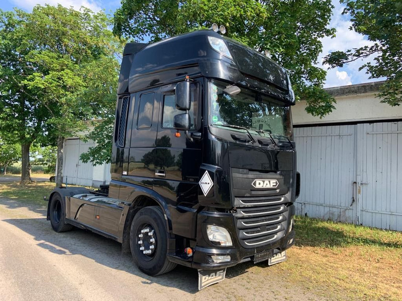 DAF XF 106/460 SSC Vollausstattung - وحدة جر: صورة 1 DAF XF 106/460 SSC Vollausstattung - وحدة جر: صورة 1