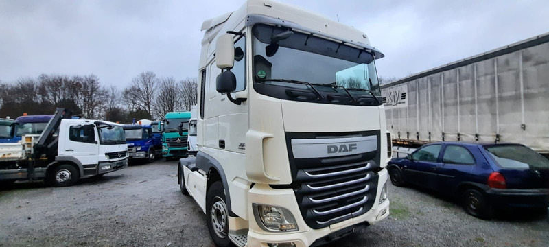 DAF XF106- 460 Space Cap Vollaustt.Top Top Zus - وحدة جر: صورة 1 DAF XF106- 460 Space Cap Vollaustt.Top Top Zus - وحدة جر: صورة 1