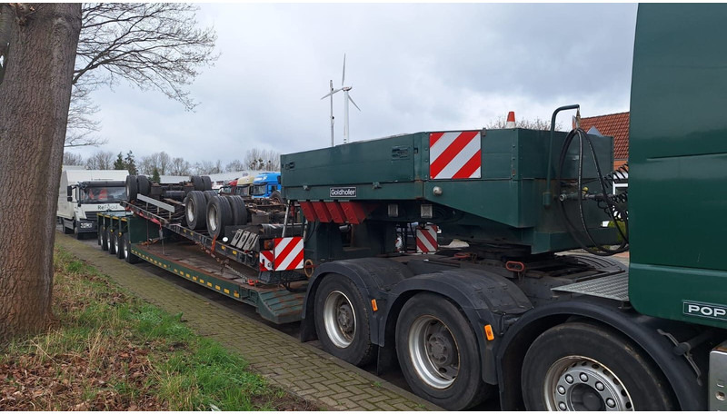 Goldhofer TiefladerSTZ-VH4-50/80 - عربة منخفضة مسطحة نصف مقطورة: صورة 4 Goldhofer TiefladerSTZ-VH4-50/80 - عربة منخفضة مسطحة نصف مقطورة: صورة 4