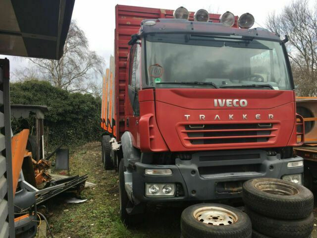 Iveco AD260T450PS 6x4 Blatt Blatt (E:5) - شاحنة قطع الأشجار, شاحنة كرين: صورة 4 Iveco AD260T450PS 6x4 Blatt Blatt (E:5) - شاحنة قطع الأشجار, شاحنة كرين: صورة 4