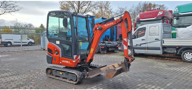 Kubota KX018-4 - حفارة مُصَّغرة: صورة 1 Kubota KX018-4 - حفارة مُصَّغرة: صورة 1