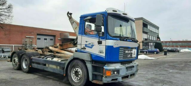 MAN 26.314K 6x2 Blatt/Luft Diff/Sperre - شاحنة ذات خطاف: صورة 2 MAN 26.314K 6x2 Blatt/Luft Diff/Sperre - شاحنة ذات خطاف: صورة 2
