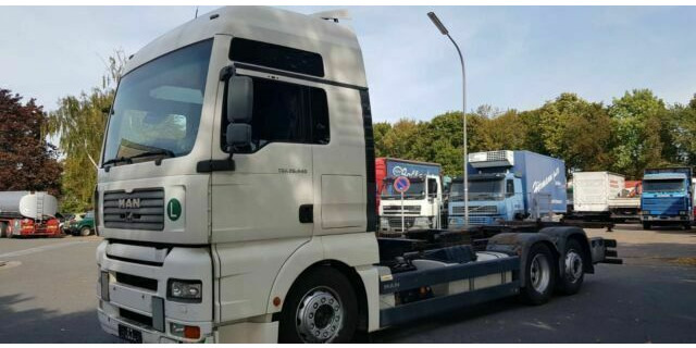 MAN 26.440 TGA BDF 6x2 German Truck - شاحنة هيكل كابينة: صورة 1 MAN 26.440 TGA BDF 6x2 German Truck - شاحنة هيكل كابينة: صورة 1