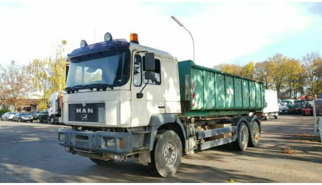 MAN 27.403MAN 6x4 Abroller/Kipper Mulde - شاحنة قلاب: صورة 1 MAN 27.403MAN 6x4 Abroller/Kipper Mulde - شاحنة قلاب: صورة 1