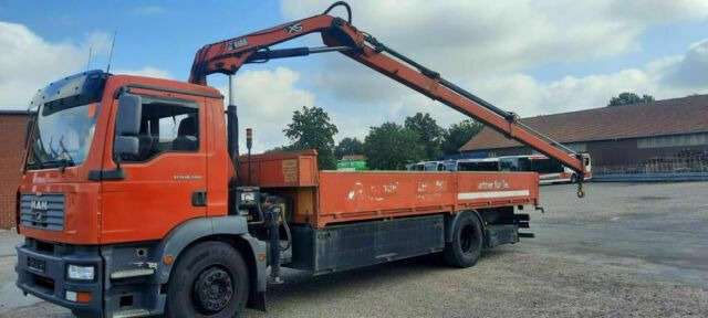 MAN TG-M18.280PS Hiab 111B-2 mit Funk - شاحنات مسطحة, شاحنة كرين: صورة 3 MAN TG-M18.280PS Hiab 111B-2 mit Funk - شاحنات مسطحة, شاحنة كرين: صورة 3