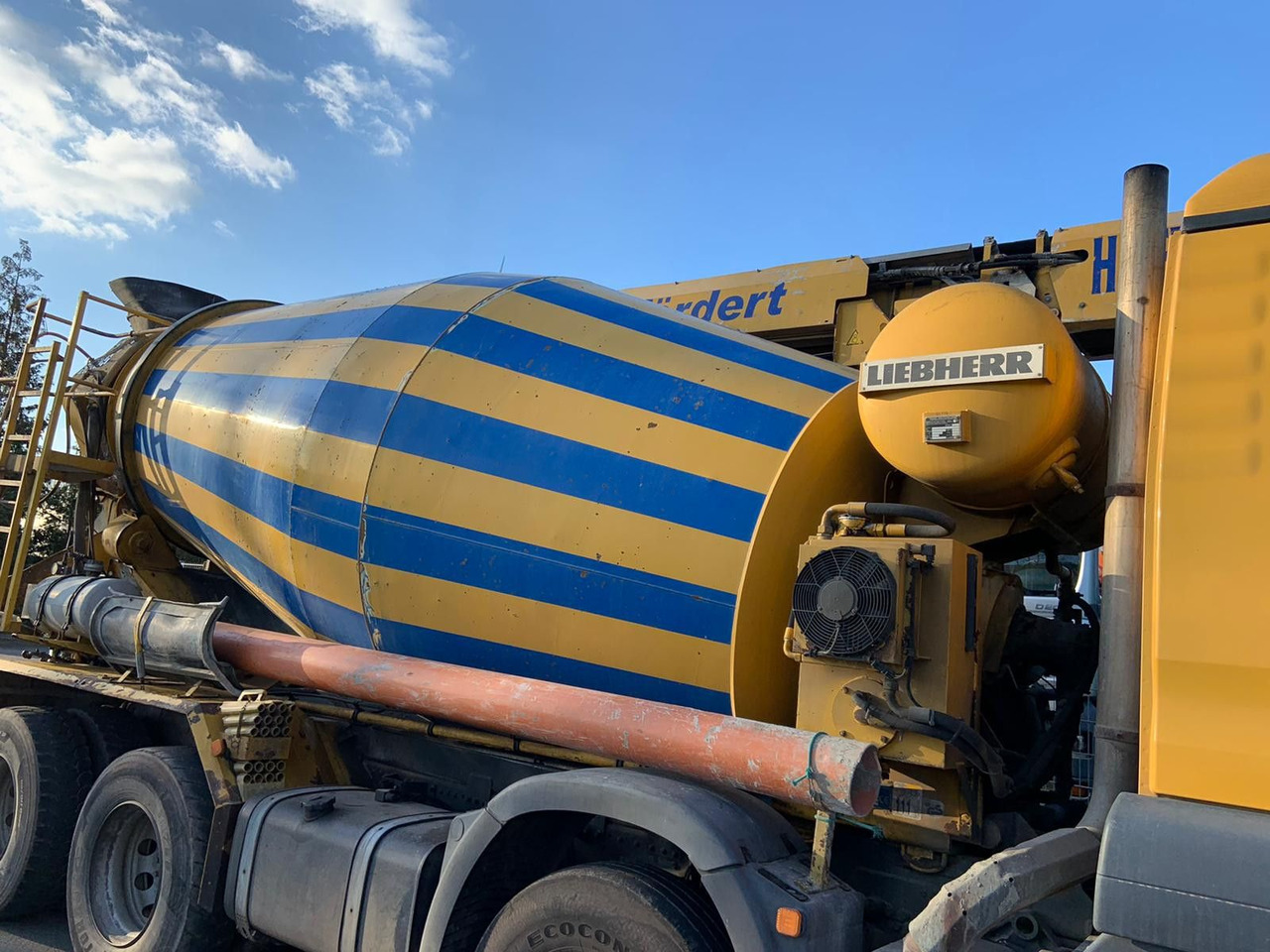 MAN TGA35.360PS 8x4 Mischer+Förderband - شاحنة خلاطة خرسانة: صورة 5 MAN TGA35.360PS 8x4 Mischer+Förderband - شاحنة خلاطة خرسانة: صورة 5
