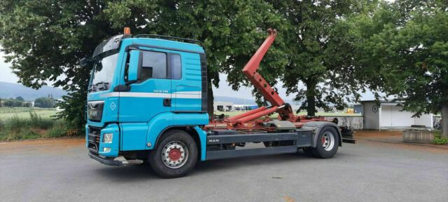 MAN TGS 18.440 Abroller mit Funk +Kran vor. - شاحنة ذات خطاف, شاحنة كرين: صورة 5 MAN TGS 18.440 Abroller mit Funk +Kran vor. - شاحنة ذات خطاف, شاحنة كرين: صورة 5