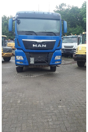 MAN TGX 18.460PS 4x4 Hydrodrive - وحدة جر: صورة 2 MAN TGX 18.460PS 4x4 Hydrodrive - وحدة جر: صورة 2