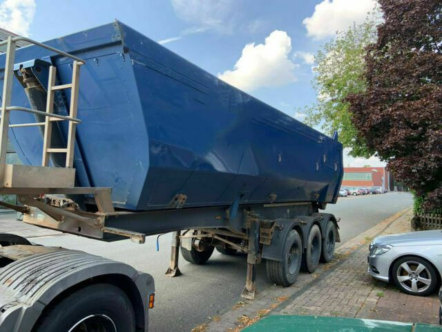 Meiller Kippmulde 24 Kubik - قلابة نصف مقطورة نصف مقطورة قلابة: صورة 1 Meiller Kippmulde 24 Kubik - قلابة نصف مقطورة نصف مقطورة قلابة: صورة 1