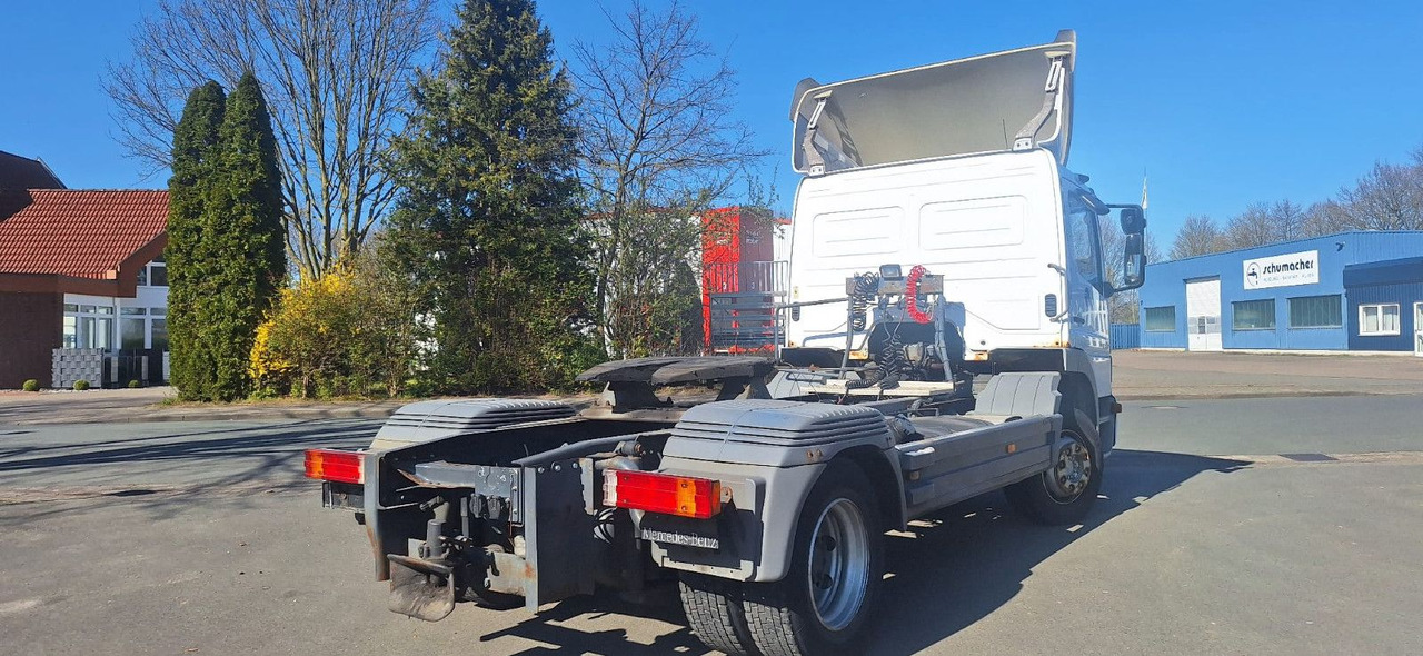 Mercedes-Benz 1328 SZM Atego - وحدة جر: صورة 4 Mercedes-Benz 1328 SZM Atego - وحدة جر: صورة 4