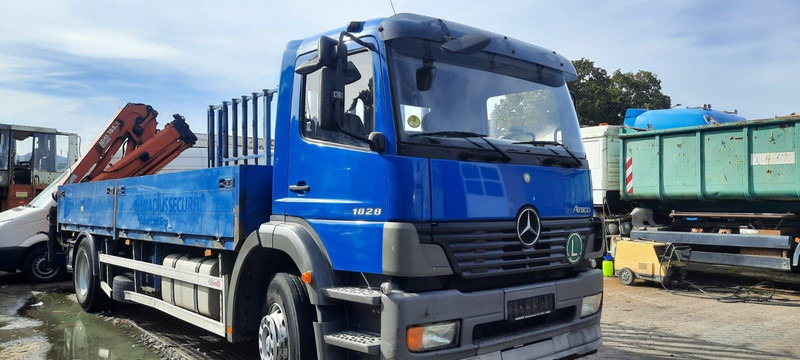 Mercedes-Benz 1828 Pritsche+Glastransport - شاحنات مسطحة, شاحنة كرين: صورة 1 Mercedes-Benz 1828 Pritsche+Glastransport - شاحنات مسطحة, شاحنة كرين: صورة 1