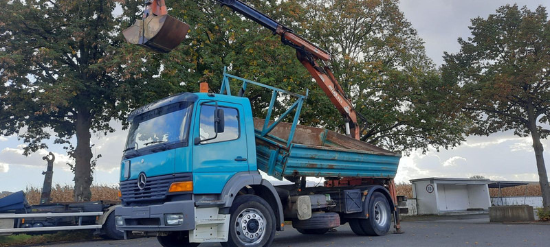 Mercedes-Benz 1828K 4x2 Kipper KRAN+Funk/Greifer - شاحنة قلاب, شاحنة كرين: صورة 1 Mercedes-Benz 1828K 4x2 Kipper KRAN+Funk/Greifer - شاحنة قلاب, شاحنة كرين: صورة 1