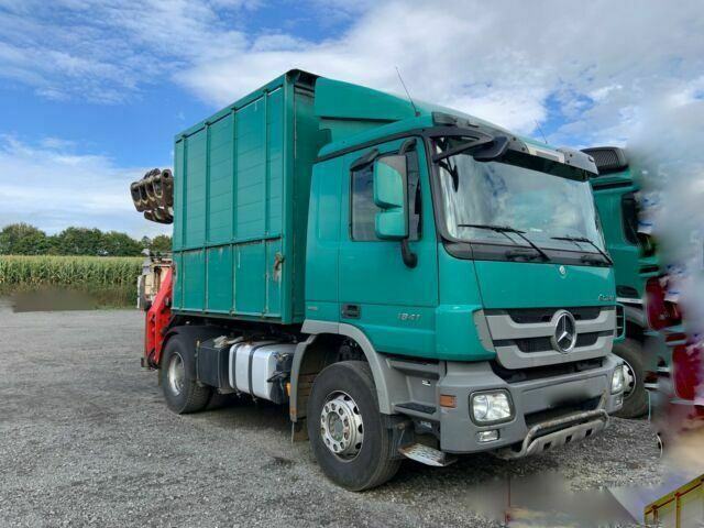 Mercedes-Benz 1844K 4x2 Kipper mit Kran Blattgefedert - شاحنة قلاب, شاحنة كرين: صورة 2 Mercedes-Benz 1844K 4x2 Kipper mit Kran Blattgefedert - شاحنة قلاب, شاحنة كرين: صورة 2