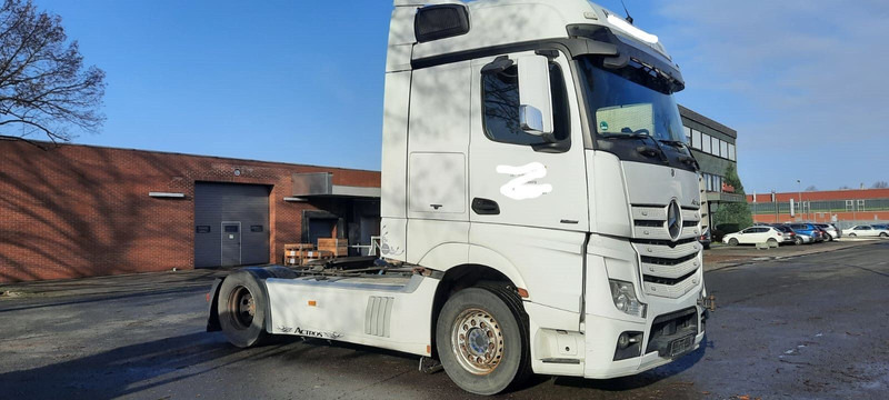 Mercedes-Benz 1845 Actros MP 4 - وحدة جر: صورة 1 Mercedes-Benz 1845 Actros MP 4 - وحدة جر: صورة 1
