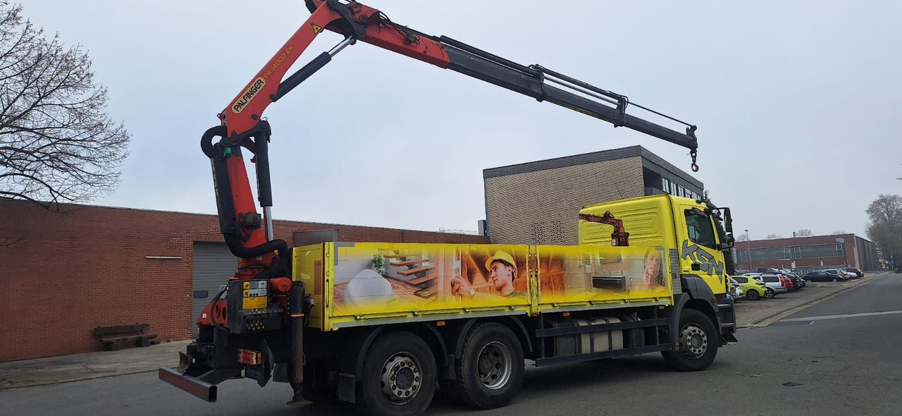 Mercedes-Benz 2636 Axor 3-Achser 6x2 mit Kran PK14002+Funk - شاحنات مسطحة, شاحنة كرين: صورة 3 Mercedes-Benz 2636 Axor 3-Achser 6x2 mit Kran PK14002+Funk - شاحنات مسطحة, شاحنة كرين: صورة 3