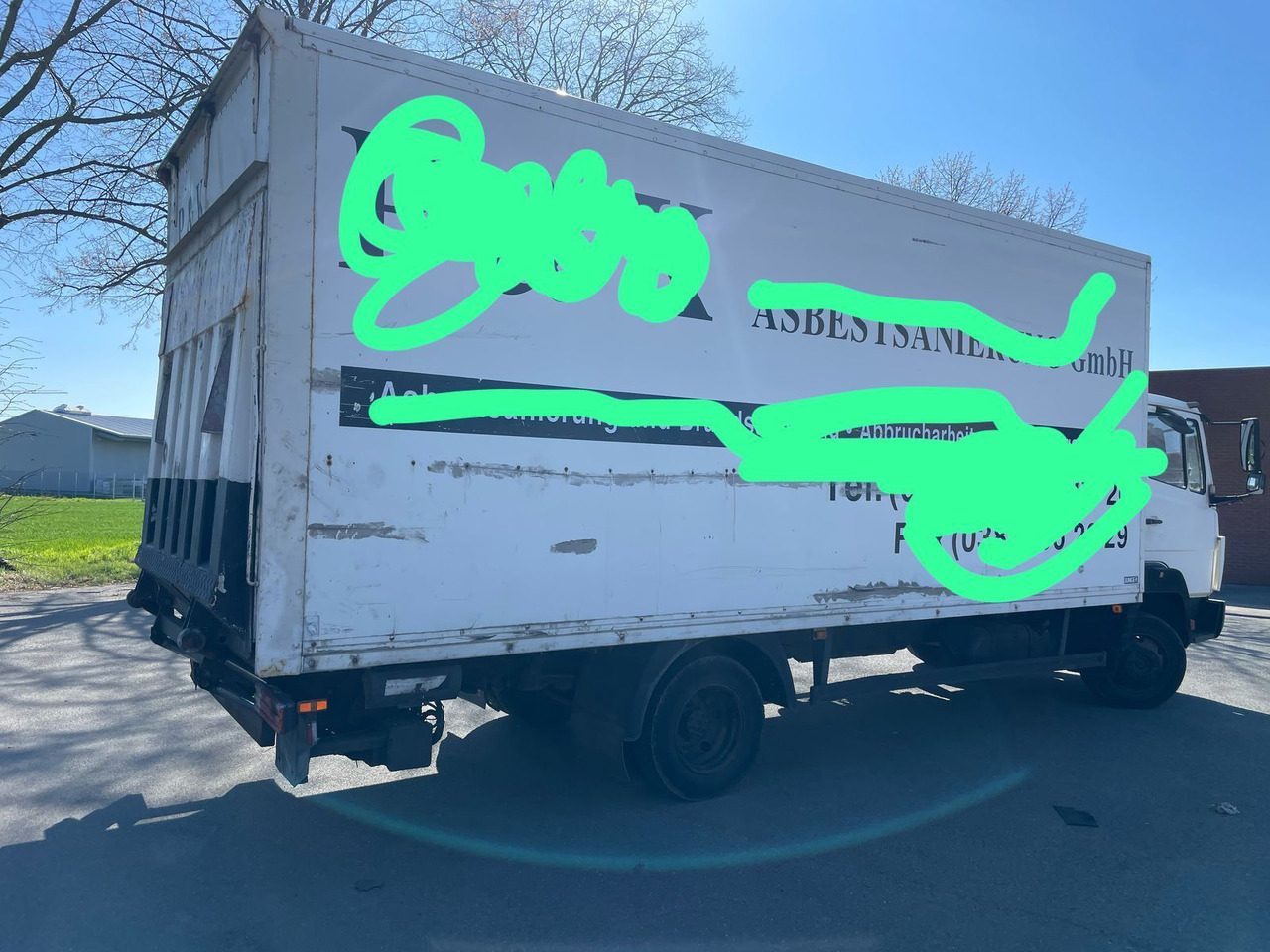 Mercedes-Benz 811 Koffer Blatt/Blatt Gefedert - شاحنة مغلقة الصندوق: صورة 4 Mercedes-Benz 811 Koffer Blatt/Blatt Gefedert - شاحنة مغلقة الصندوق: صورة 4