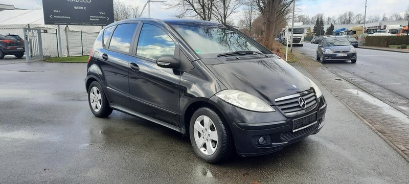 Mercedes-Benz A-Klasse 180 CDI AVANTGARDE - سيارة: صورة 2 Mercedes-Benz A-Klasse 180 CDI AVANTGARDE - سيارة: صورة 2