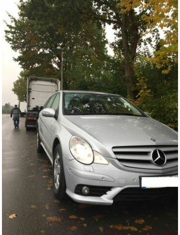 Mercedes-Benz R-Klasse 320 CDI L 4Matic 7G-TRONIC DPF AMG-Paket - سيارة: صورة 1 Mercedes-Benz R-Klasse 320 CDI L 4Matic 7G-TRONIC DPF AMG-Paket - سيارة: صورة 1