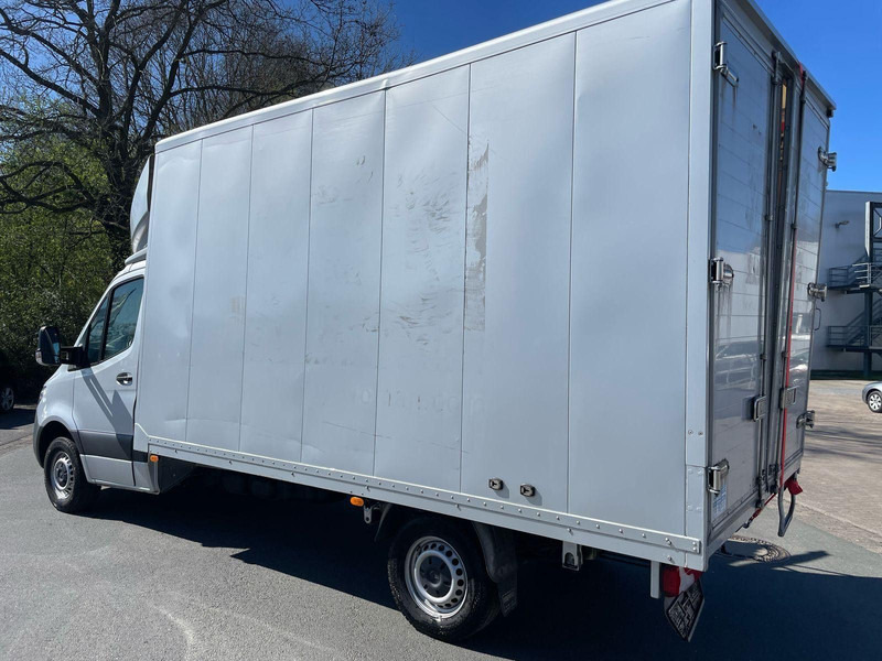 Mercedes-Benz Sprinter III Pritsche RWD/AWD 311/315/317/319 CD - شاحنة مغلقة الصندوق: صورة 3 Mercedes-Benz Sprinter III Pritsche RWD/AWD 311/315/317/319 CD - شاحنة مغلقة الصندوق: صورة 3