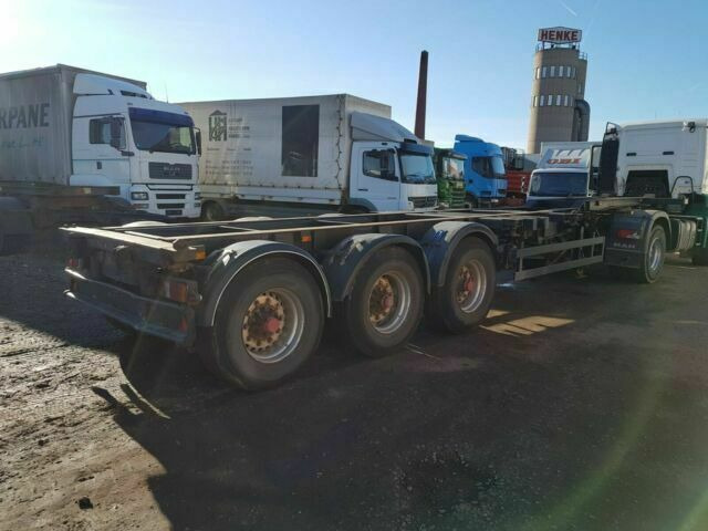 Schmitz Cargobull Containerchassi 3-Achser Luftgefedert ABS - نصف مقطورة لنقل الحاويات: صورة 1 Schmitz Cargobull Containerchassi 3-Achser Luftgefedert ABS - نصف مقطورة لنقل الحاويات: صورة 1