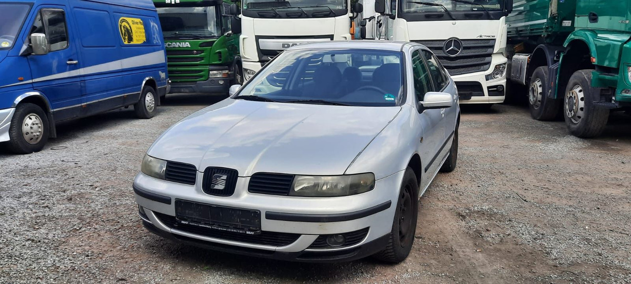 Seat Toledo Signo 1,8 20V Autom. - سيدان: صورة 2 Seat Toledo Signo 1,8 20V Autom. - سيدان: صورة 2