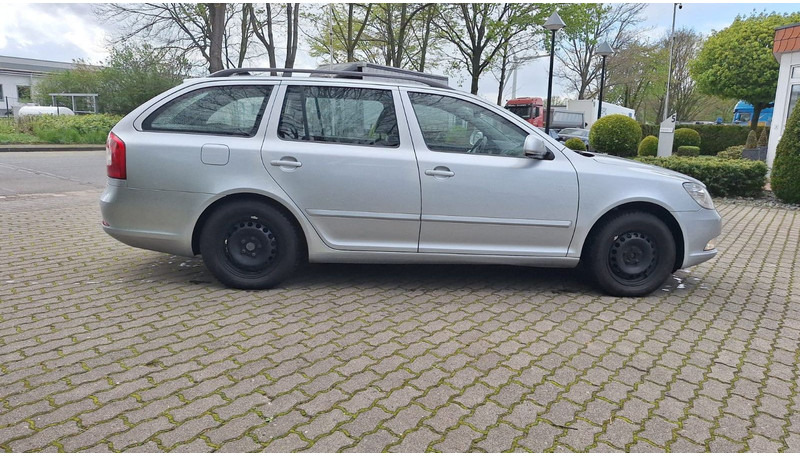 Škoda Octavia - سيارة ستيشن: صورة 3 Škoda Octavia - سيارة ستيشن: صورة 3