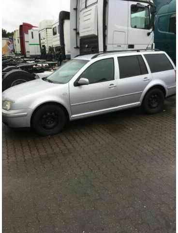 Volkswagen Bora Variant 1.9 TDI Pacific - سيارة: صورة 2 Volkswagen Bora Variant 1.9 TDI Pacific - سيارة: صورة 2