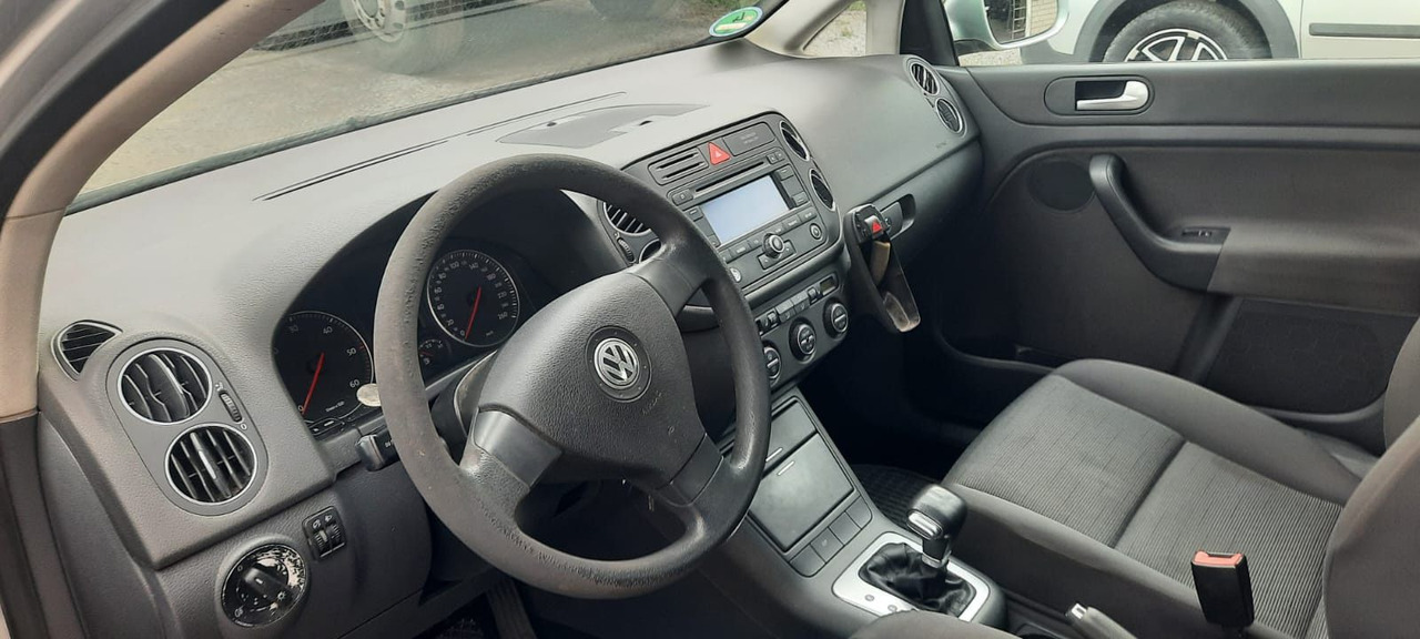 Volkswagen Golf Plus 1.9 TDI DSG DPF Comfortline - سيدان: صورة 5 Volkswagen Golf Plus 1.9 TDI DSG DPF Comfortline - سيدان: صورة 5