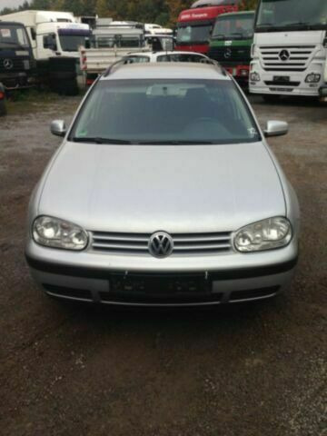 Volkswagen Golf Variant 1.9 TDI Comfortline - سيارة: صورة 1 Volkswagen Golf Variant 1.9 TDI Comfortline - سيارة: صورة 1