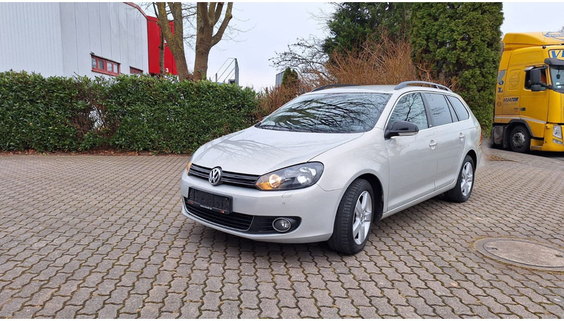 Volkswagen Golf Variant Style - سيارة: صورة 2 Volkswagen Golf Variant Style - سيارة: صورة 2