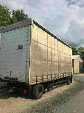 Volvo FH12-420 Euro:4Plane Spriegel mit LBW 3000kg - شاحنة ستارة: صورة 5 Volvo FH12-420 Euro:4Plane Spriegel mit LBW 3000kg - شاحنة ستارة: صورة 5
