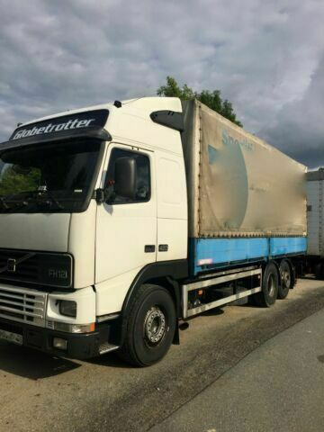 Volvo FH12-420 Euro:4Plane Spriegel mit LBW 3000kg - شاحنة ستارة: صورة 1 Volvo FH12-420 Euro:4Plane Spriegel mit LBW 3000kg - شاحنة ستارة: صورة 1