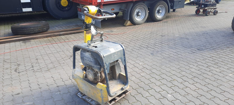 Wacker Rüttelplatte DPU 3050H - لوحة اهتزازية: صورة 1 Wacker Rüttelplatte DPU 3050H - لوحة اهتزازية: صورة 1