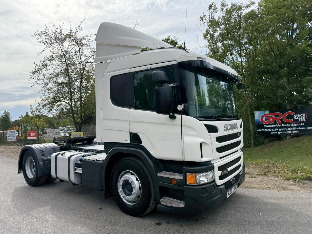 2016 Scania P360 Tractor Unit - وحدة جر: صورة 4 2016 Scania P360 Tractor Unit - وحدة جر: صورة 4