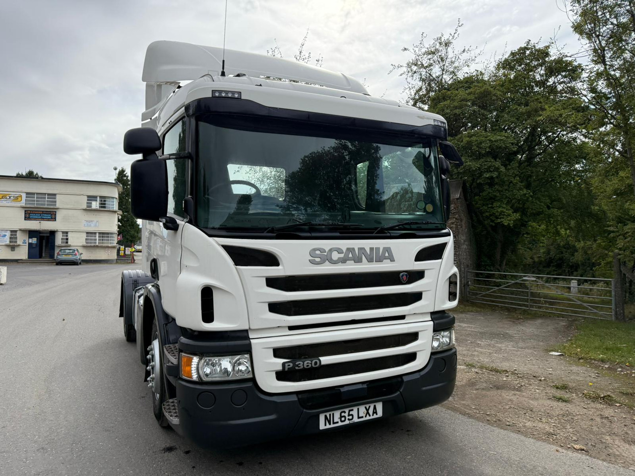 2016 Scania P360 Tractor Unit - وحدة جر: صورة 2 2016 Scania P360 Tractor Unit - وحدة جر: صورة 2